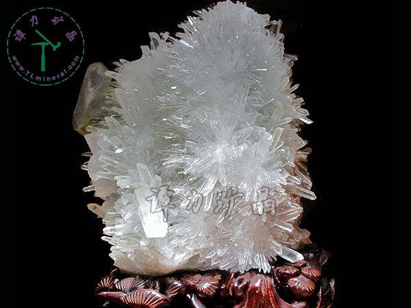 水晶-+重晶石-，42x28x16cm-四川省，金口河，新華村